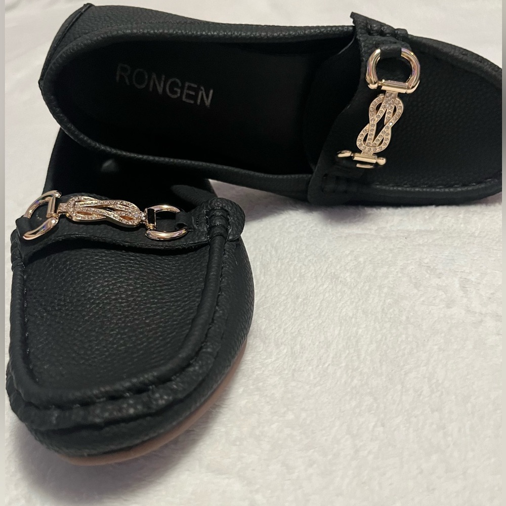 Round toe, black loafers with rhinestones